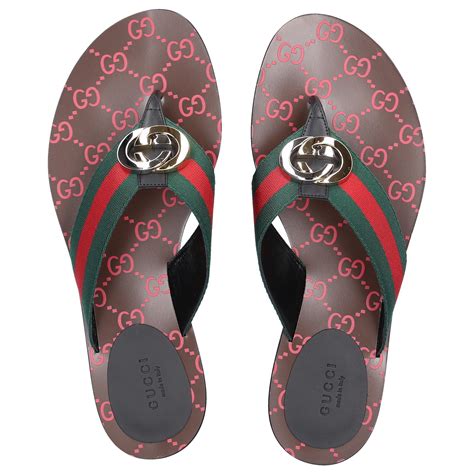 gucci flip flops woman